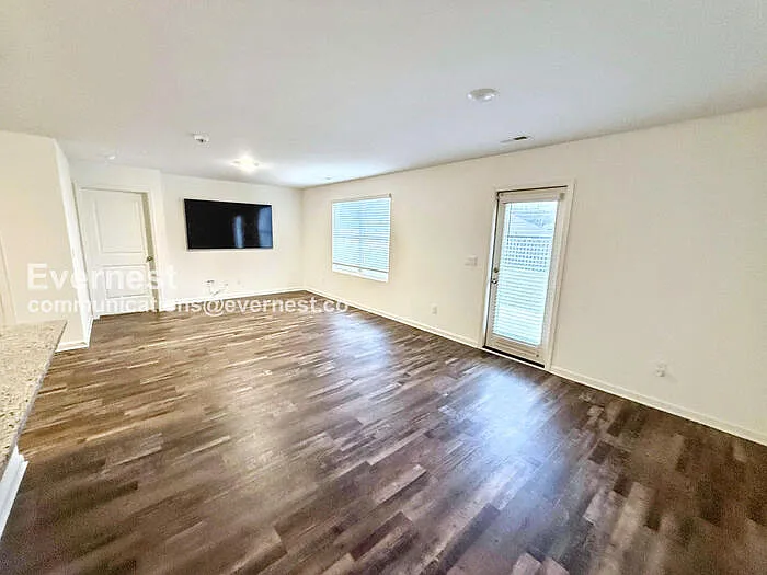241 Koslin Loop — Photo 5