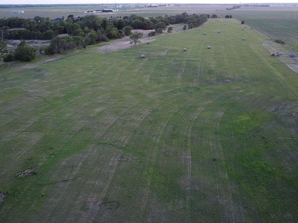 1st image of 2 Petersen Ests
