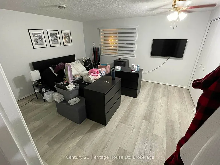 255 Lansdowne Ave W #2 — Photo 10