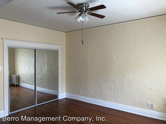 3rd image of 1227 E Ocean Blvd APT 106