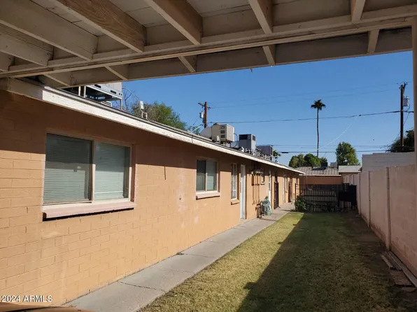 2823 N 30th Place, Phoenix, AZ 85008