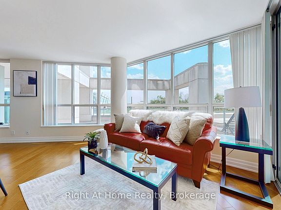 3rd image of 228 Queens Quay W #209