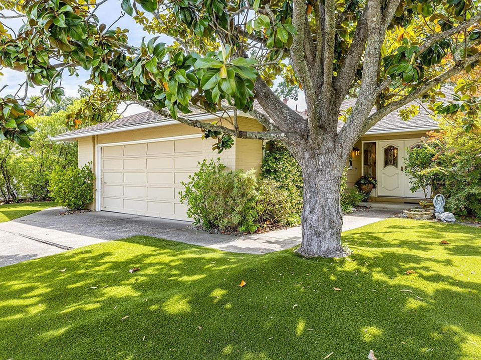 1st image of 7569 Oak Leaf Drive