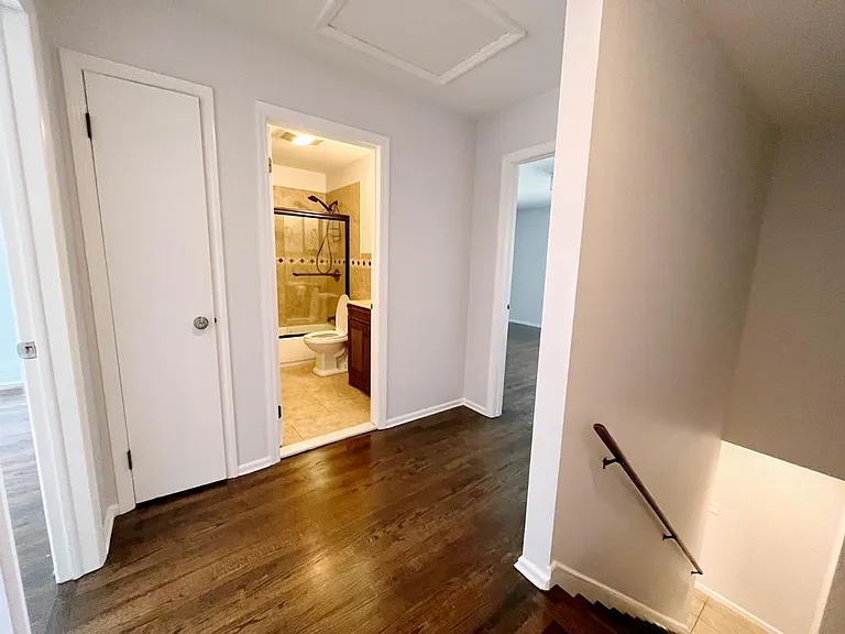 133 Seemans Ln #7 — Photo 15