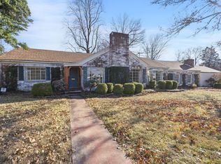 806 E Linwood Dr, Springfield, MO 65807