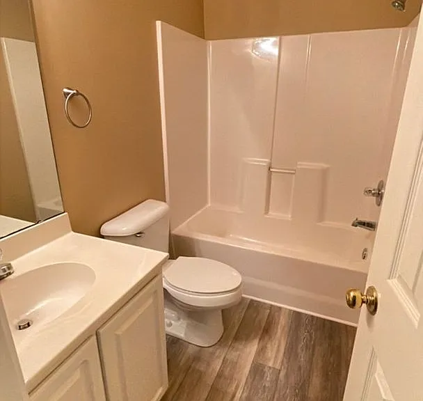 650 River Oaks Dr #46H — Photo 5