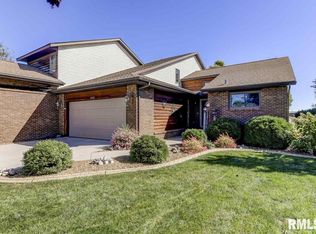 2602 S Chase Dr, Springfield, IL 62704