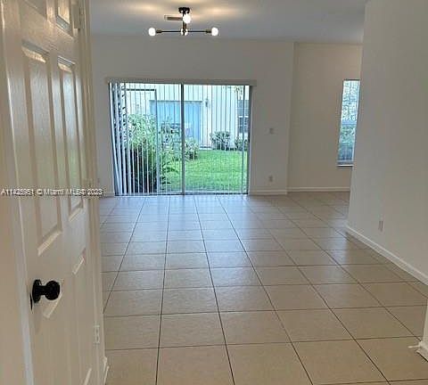 4th image of 1283 NW 27th Ave #1283