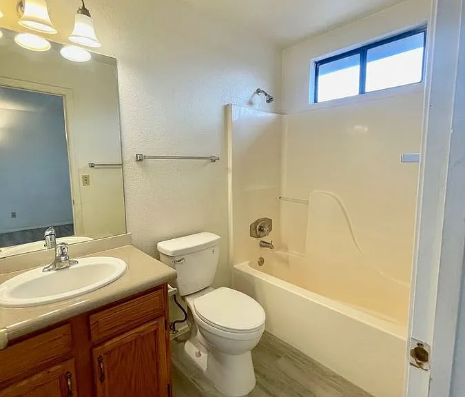 1701 N 6th Ave #2 — Photo 10