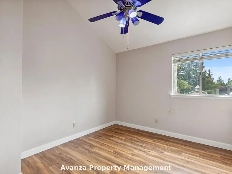 4129 W Regency Ave — Photo 21