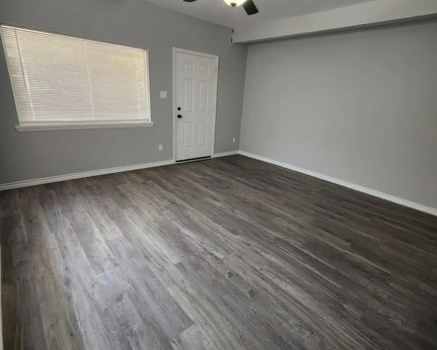 3 bed, 1305 sqft, $1,575 — Photo 1
