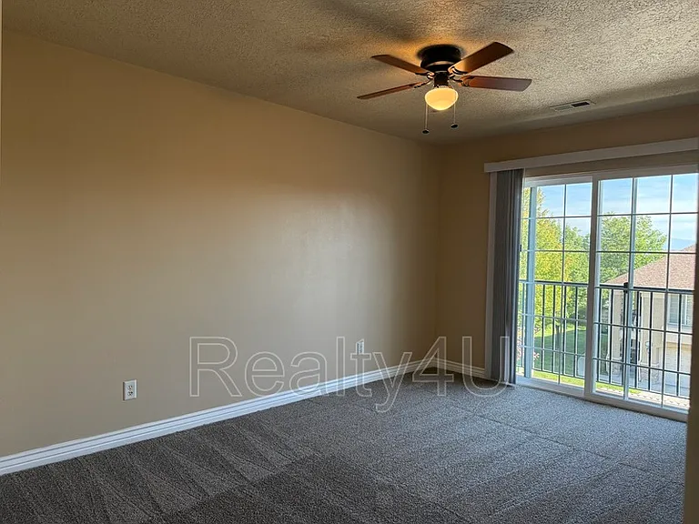 1212 W Spencer Rd #303 — Photo 18