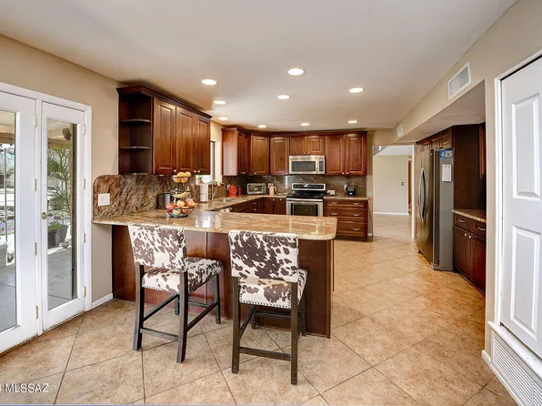 4290 N Sierra De Luna Pl, Tucson, AZ 85749