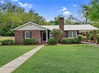 3030 Sherwood Dr, Brunswick, GA 31520