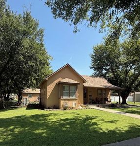 1020 Topeka St, Larned, KS, 67550