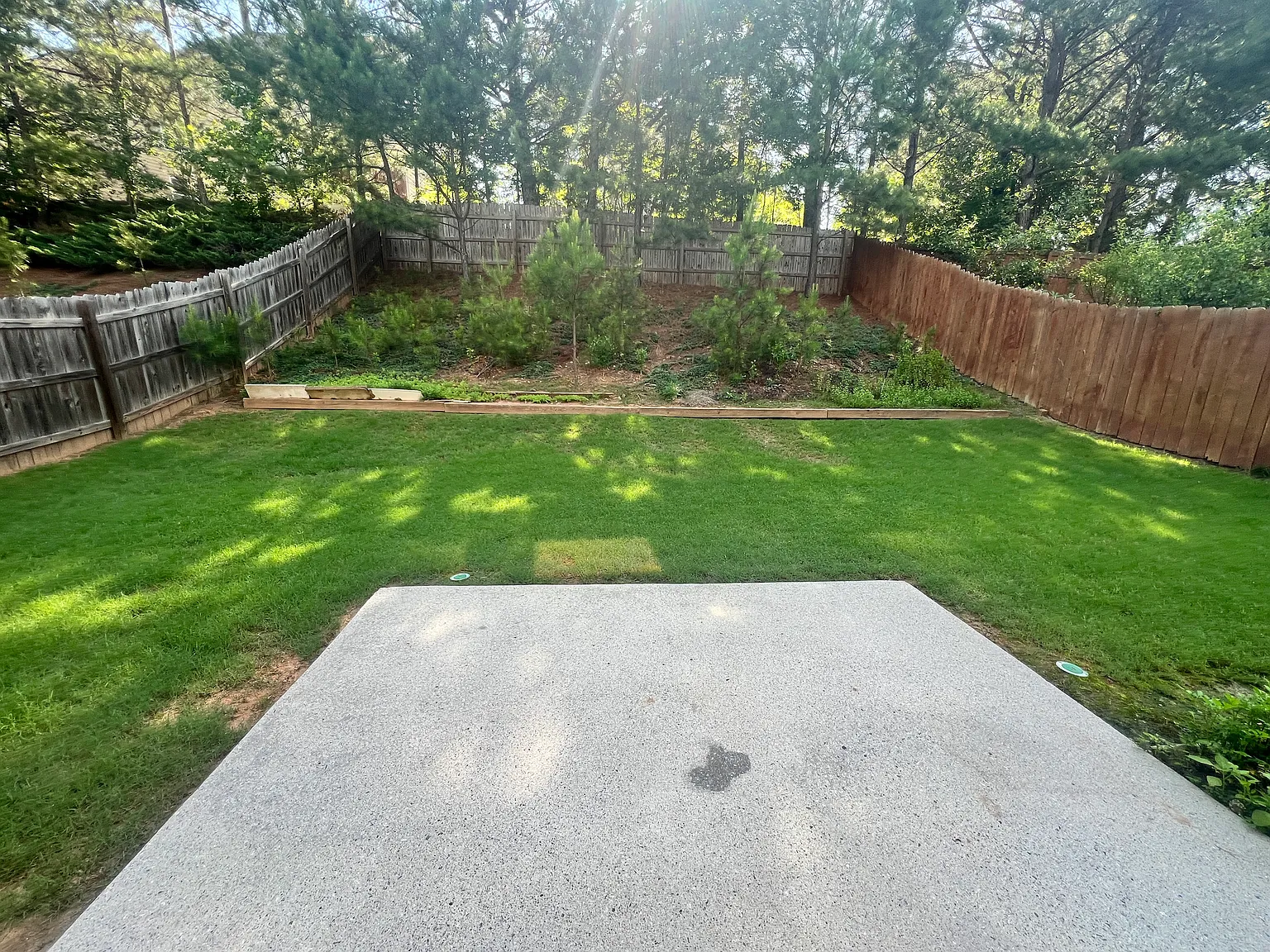4 bed, 2.5 bath, 2505 sqft, $2,700 — Photo 2