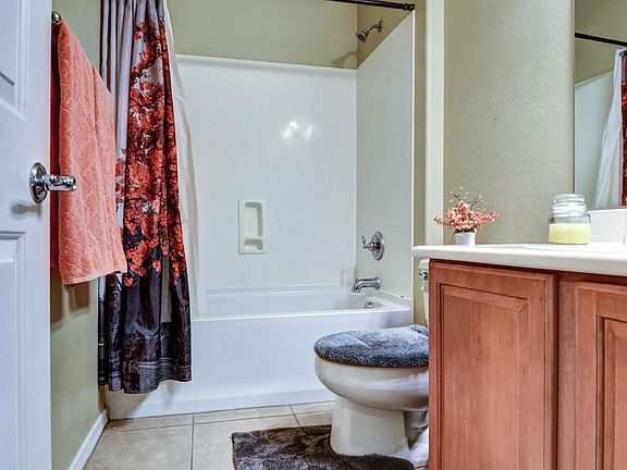 5th image of 6035 W Yorktown Way