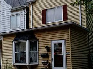 5th Ave, New Kensington, PA 15068
