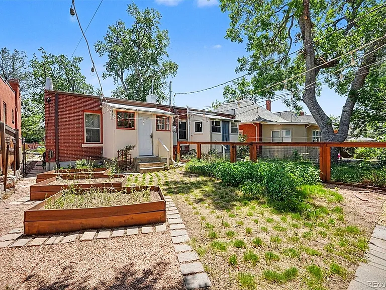 3427 Meade St — Photo 14