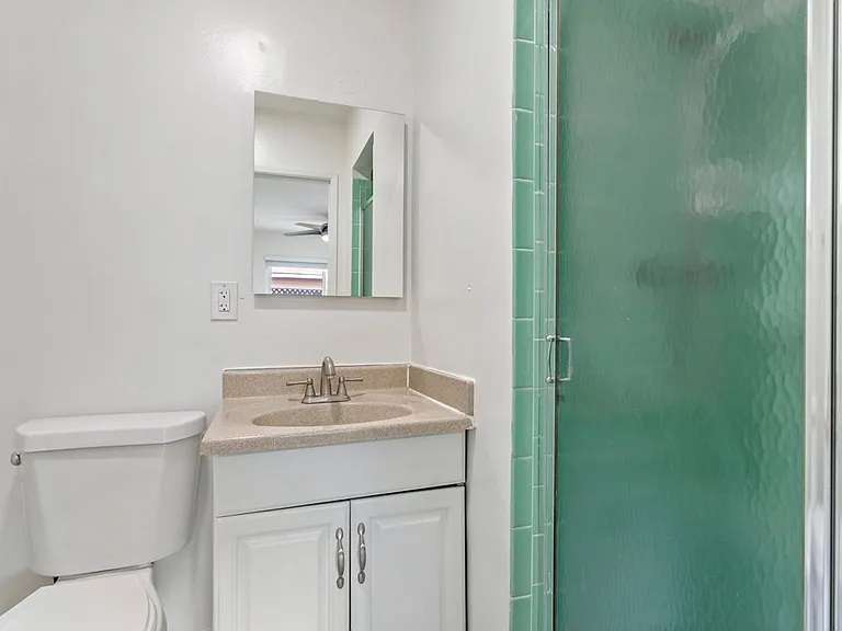 27508 Vilna Ave — Photo 14