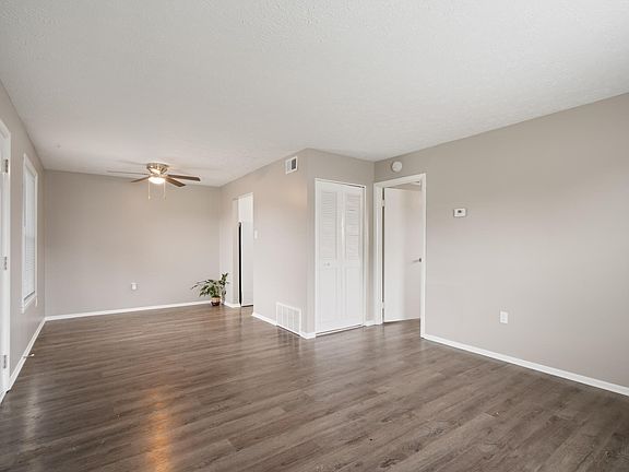 4th image of 1632 Greentree Blvd #56f88daf2