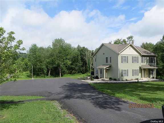 2nd image of 750 Orchard Dr