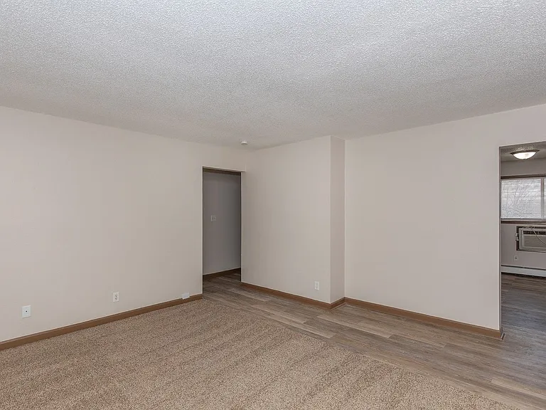 503 Sycamore St — Photo 7
