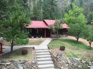 8040 S Breezy Pine Rd, Mayer, AZ 86333