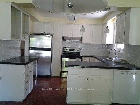 2nd image of 141 Garden Ave