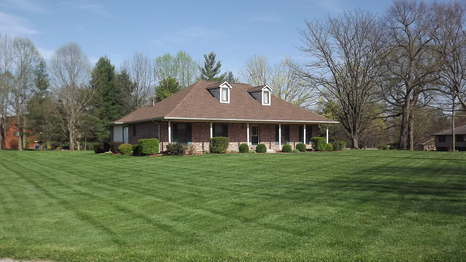525 W Krislynn Woods Ave photo 1