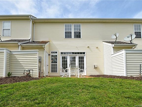 3rd image of 5656 Dartington Dr #256