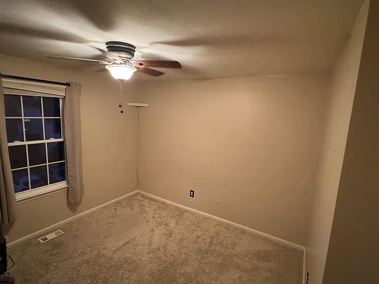3303 Keswick Way — Photo 26