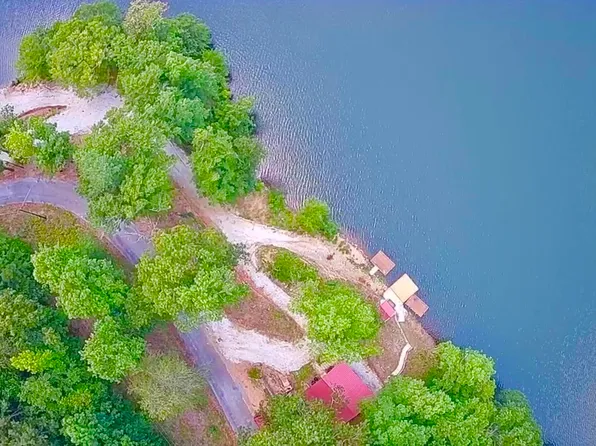 1956 Lake Gerald Cir #18/19, Delta, AL 36258