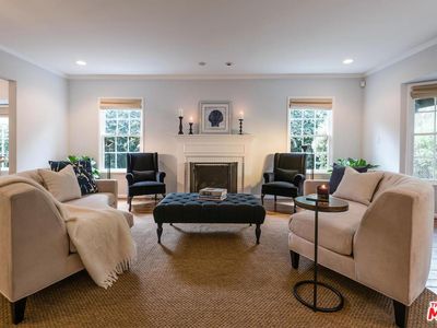 11368 Homedale St, Los Angeles, CA, 90049