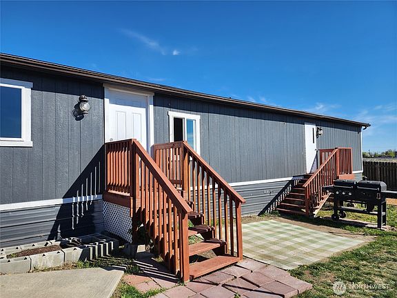3rd image of 900 N Grape Drive #49