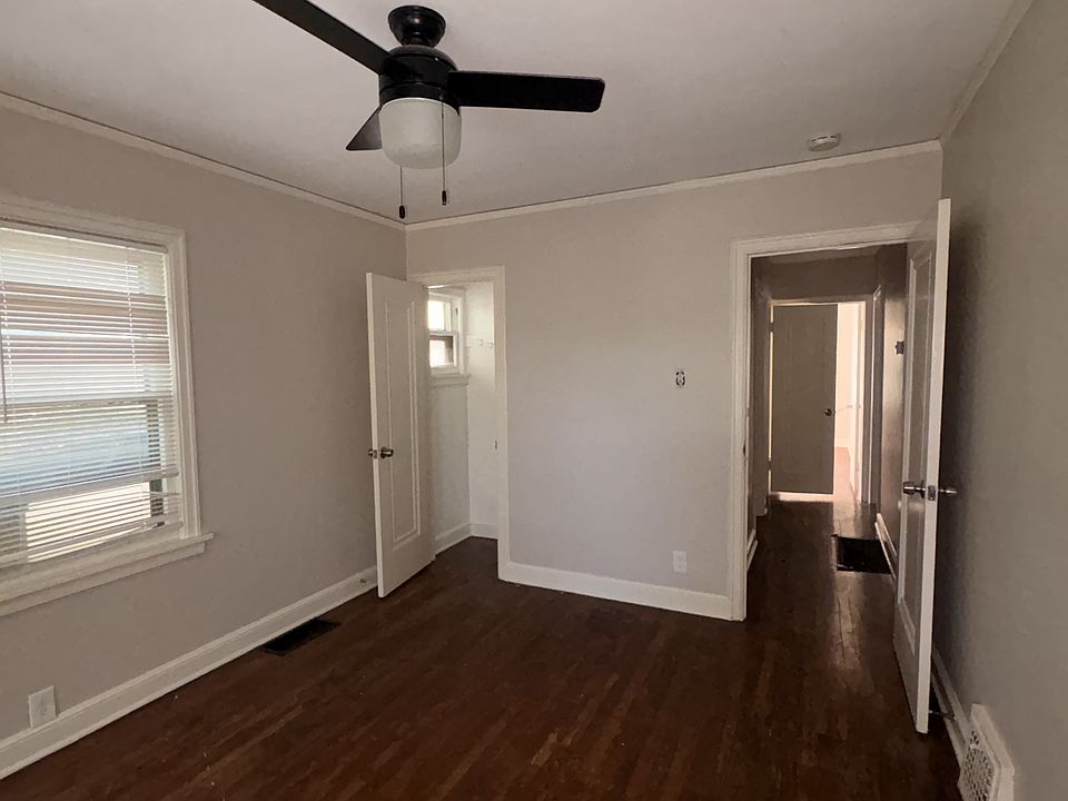 1st image of 1830 E 67th Ter