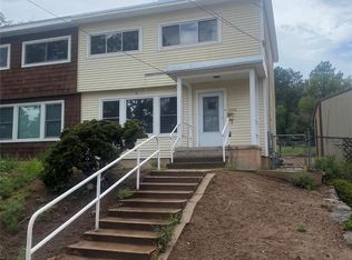 2141 44th St APT D, Los Alamos, NM 87544