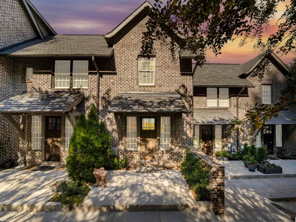 1718 Richard Arrington Jr Blvd S, Birmingham, AL 35205