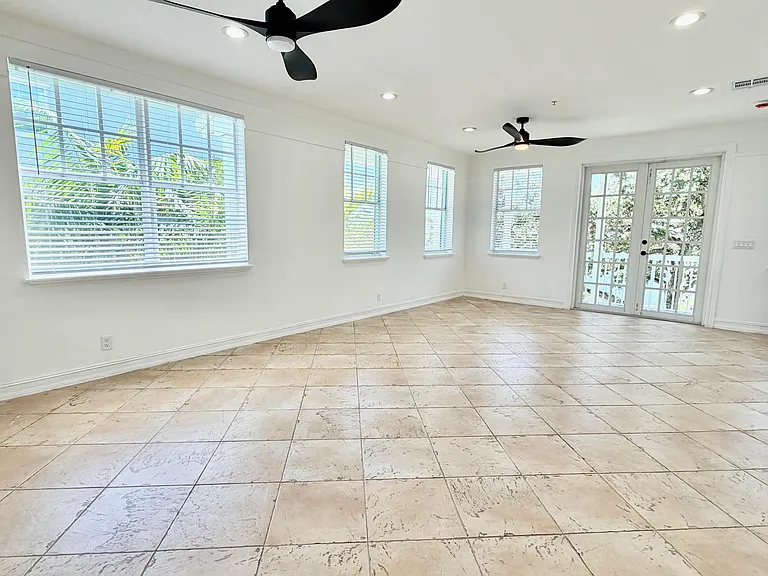 810 3rd Ave N #78 — Photo 30