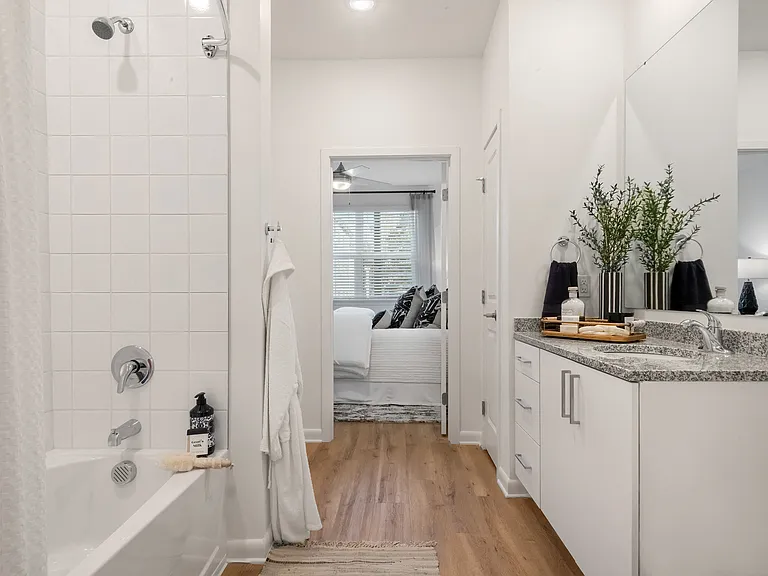 2307 Ridgemont Ave — Photo 27