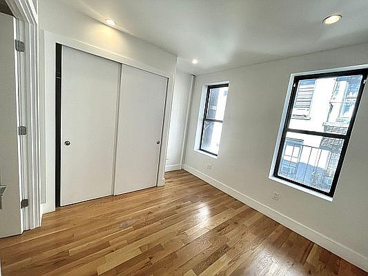 1st image of 211 Madison St APT 14