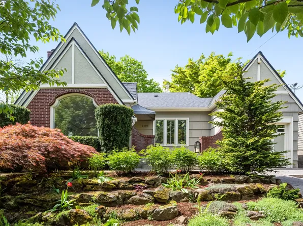 2105 SE 31st Ave, Portland, OR 97214