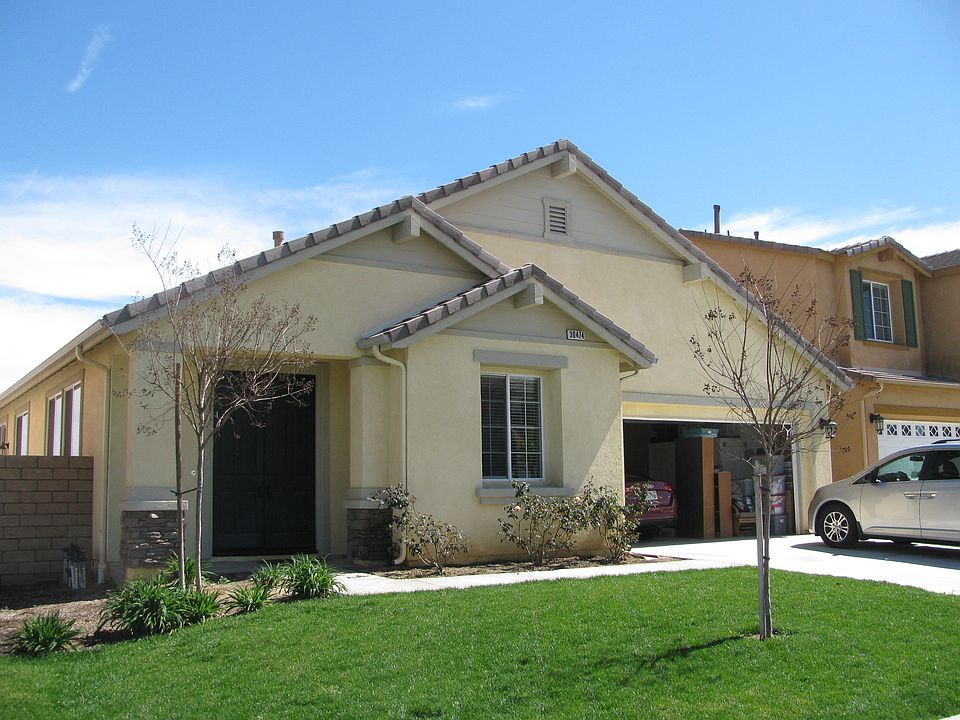 1st image of 30474 White Fir Dr