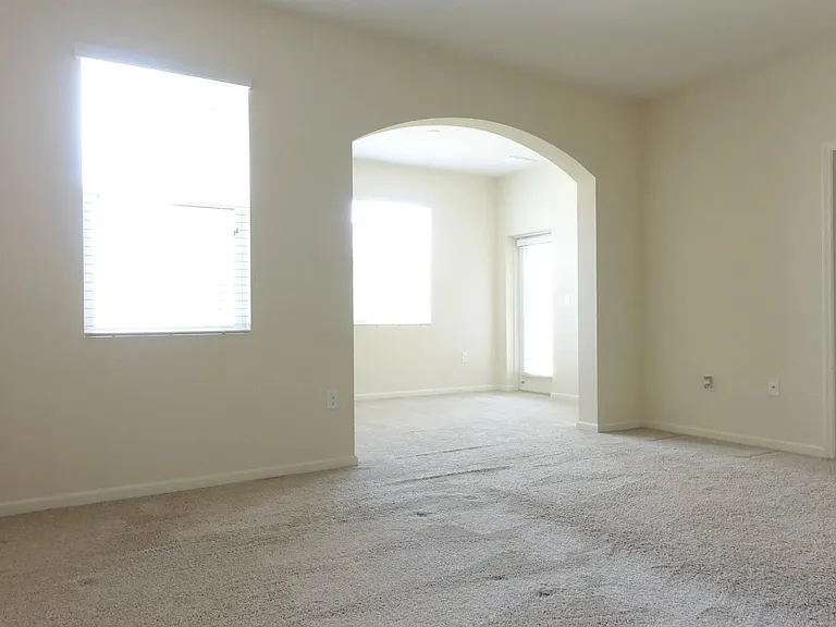 1014 Musgrass Cir — Photo 7