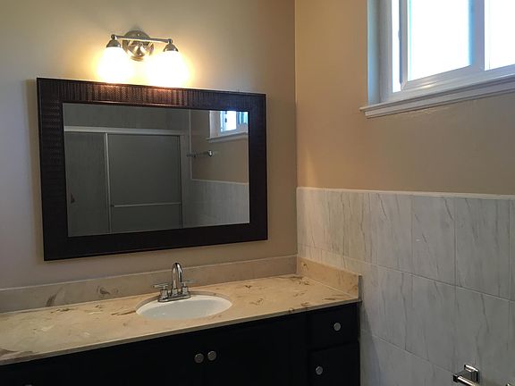 4th image of 5702 Chesbro Ave