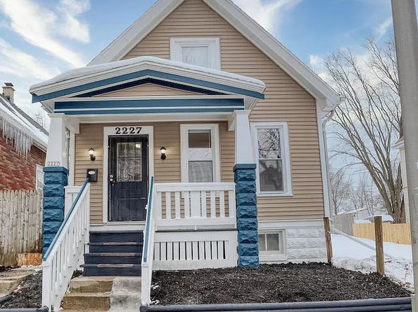 2227 W Cherry St