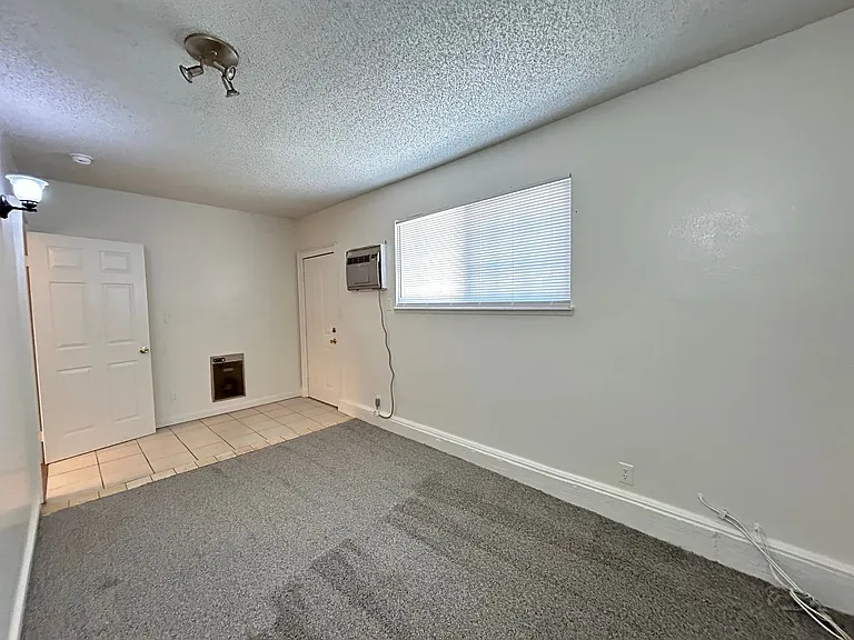 3979 Avonwood Ave — Photo 19