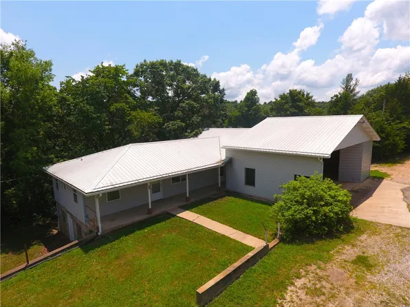 4250 State Highway 7 S, Jasper, AR 72641