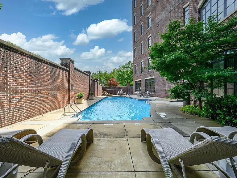 2600 Highland Ave S #701 — Photo 30