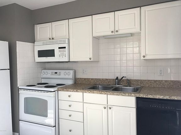 5th image of 253 Canaveral Beach Blvd #0
